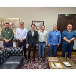 Prefeito de Balsa Nova e de Campo Largo estiveram em reunião com o deputado estadual Alexandre Curi